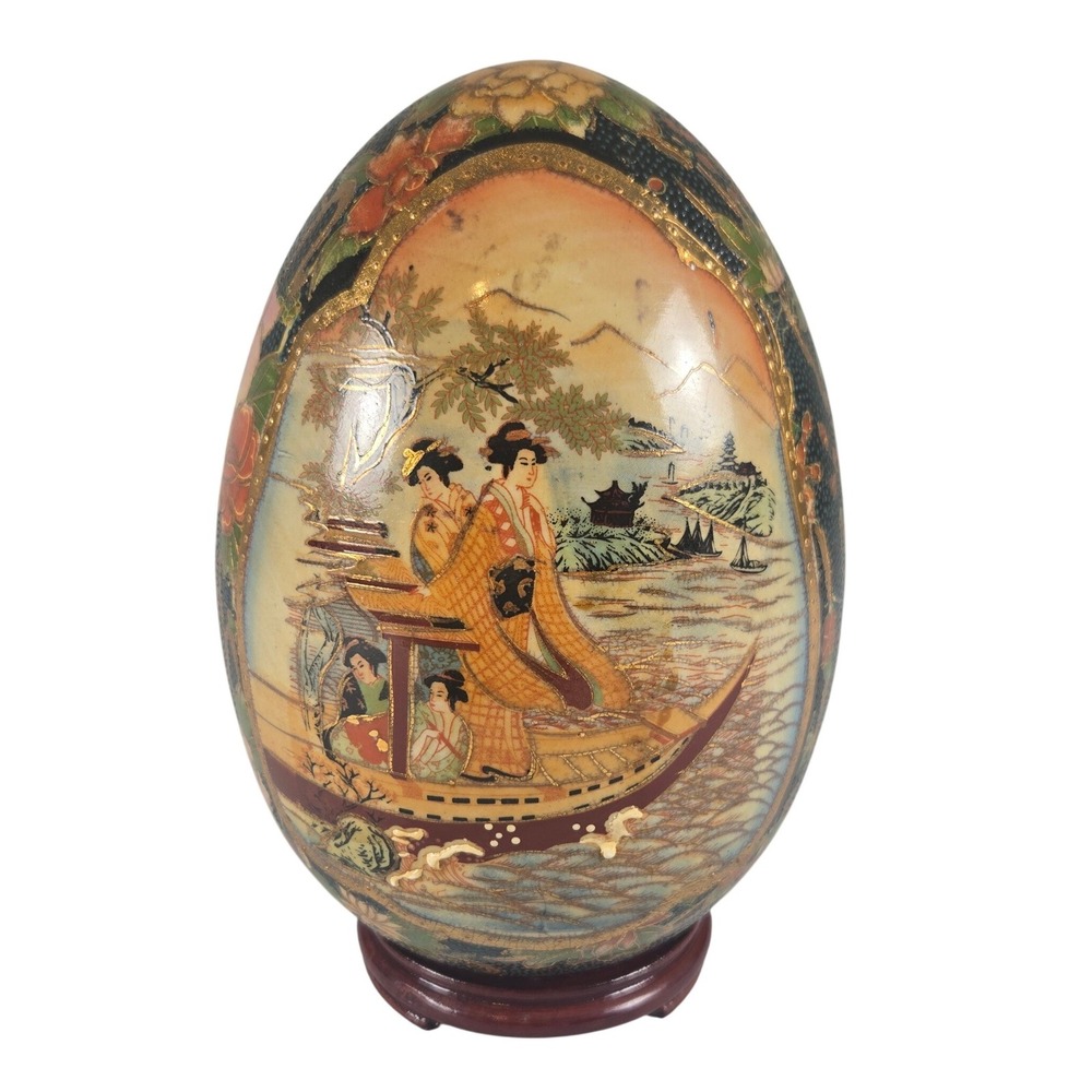 Japanese Satsuma Style Porcelain Egg Vase Geisha Boat Scene 8" w Wood Stand